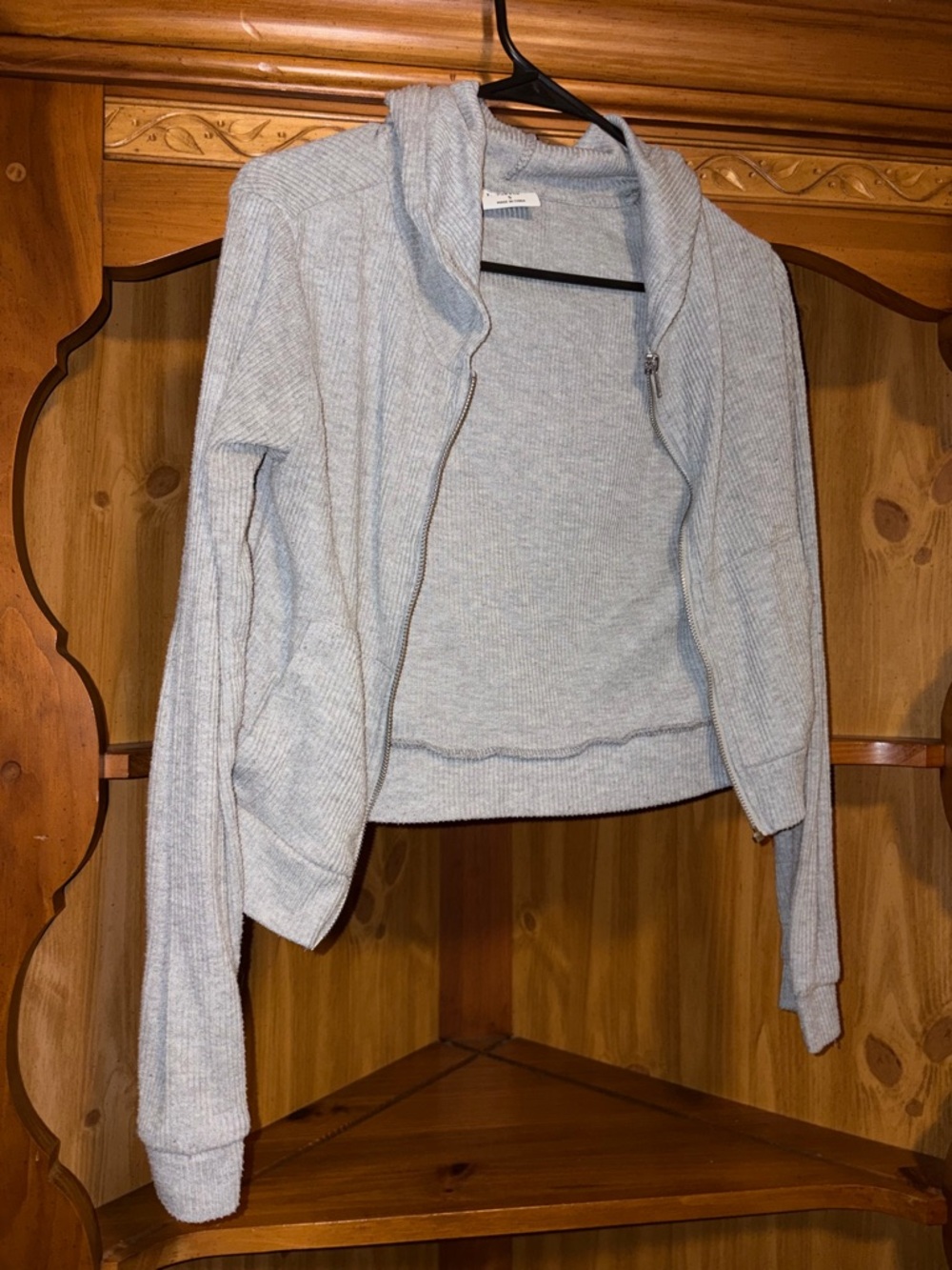 Lightweight cropped jacket